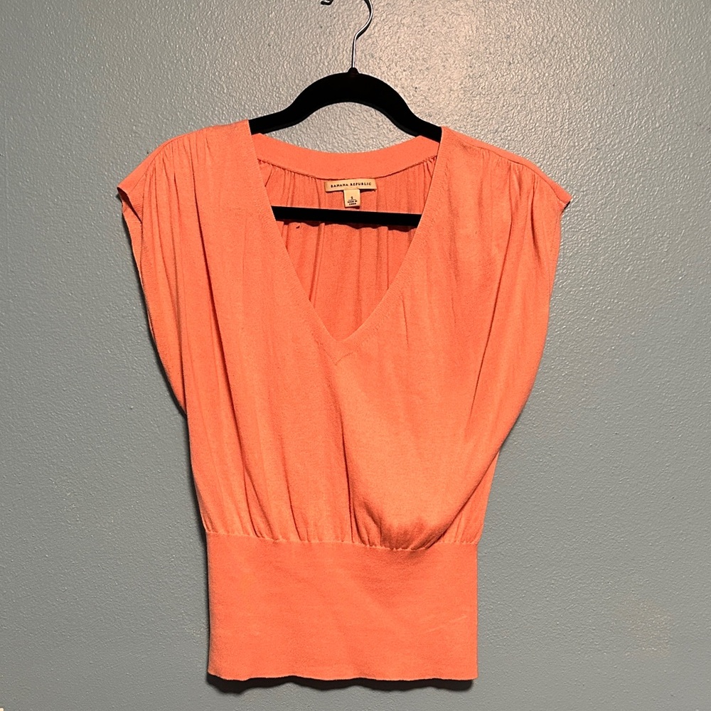 Banana Republic Peach V-Neck Blouse